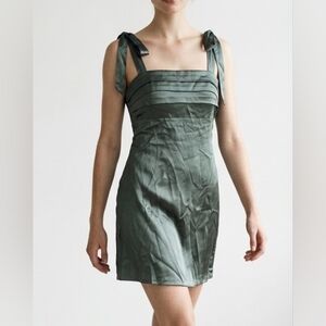 Water Your Love Green Satin Dress NWT Women's Size 6